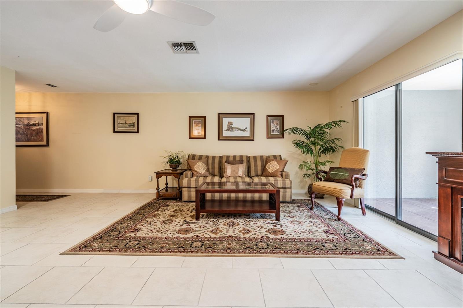 2509 LAMBDIN DR, SUN CITY CENTER, FL, 33573