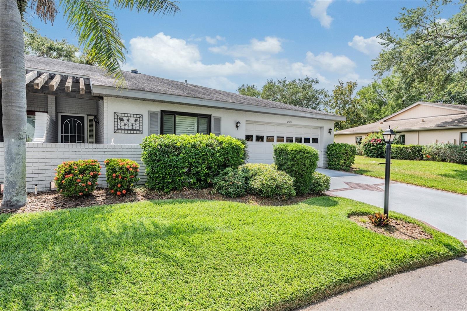 2509 LAMBDIN DR, SUN CITY CENTER, FL, 33573