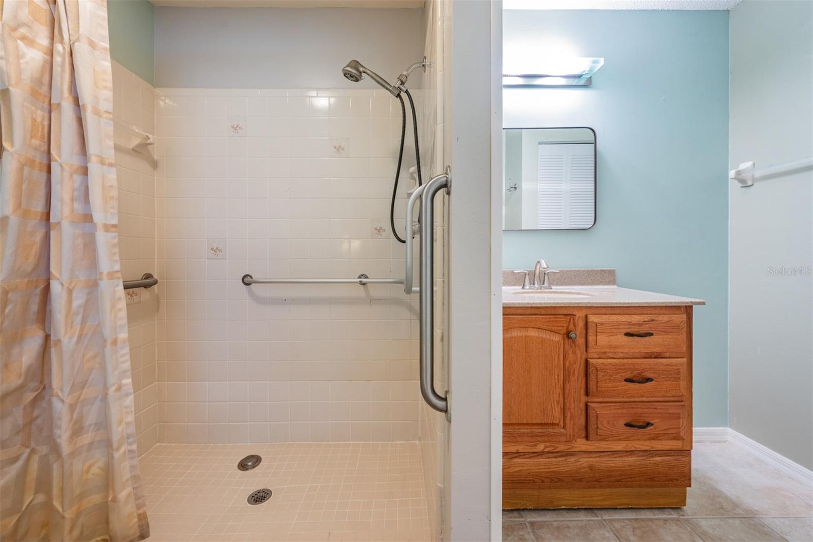 2509 LAMBDIN DR, SUN CITY CENTER, FL, 33573