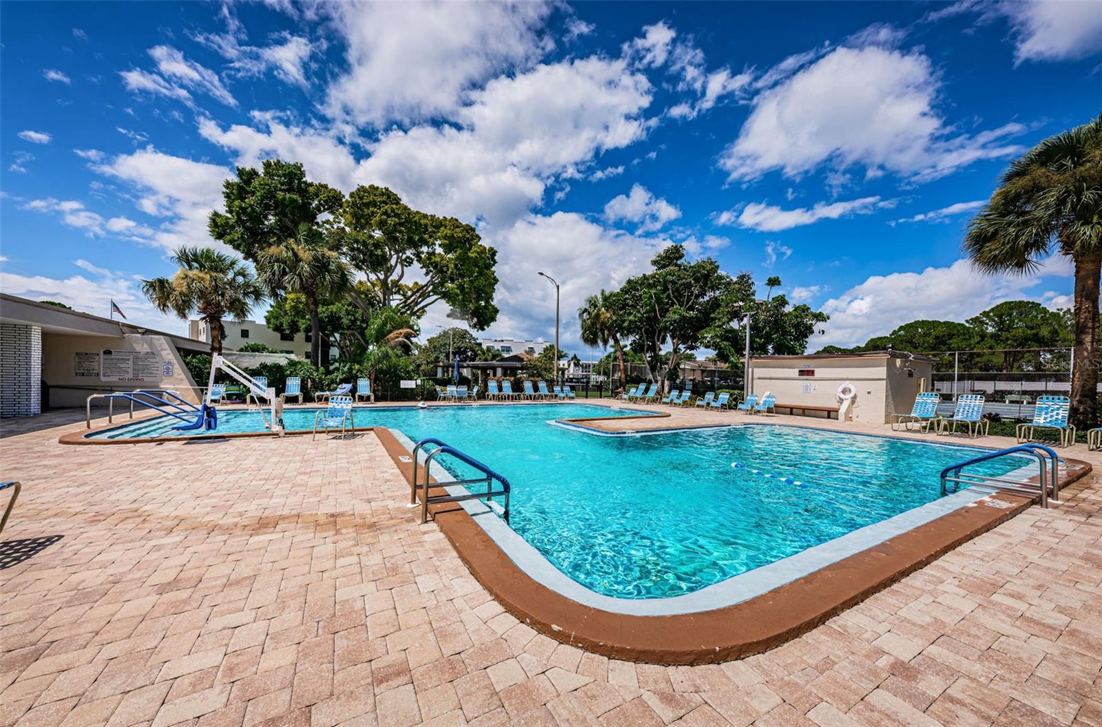 6190 80TH ST N #411, ST PETERSBURG, FL, 33709