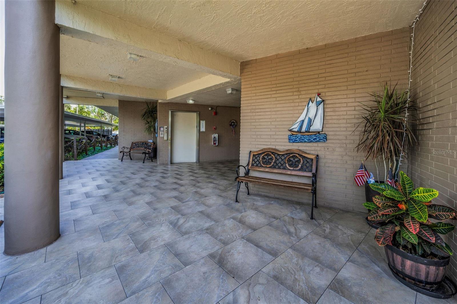 6190 80TH ST N #411, ST PETERSBURG, FL, 33709