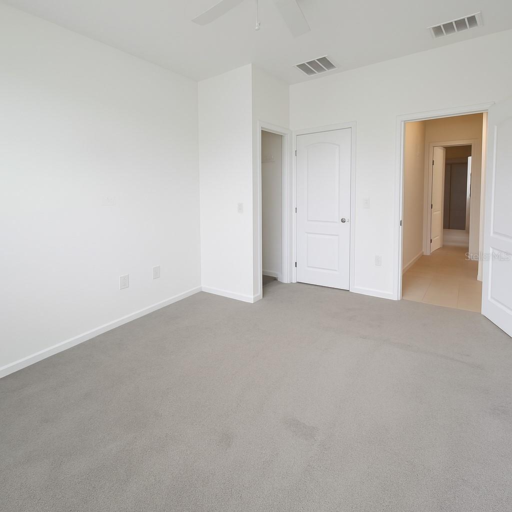 6354 SEDGEFORD DR, LAKELAND, FL, 33811