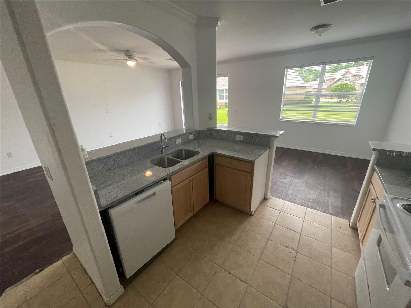 6354 SEDGEFORD DR, LAKELAND, FL, 33811