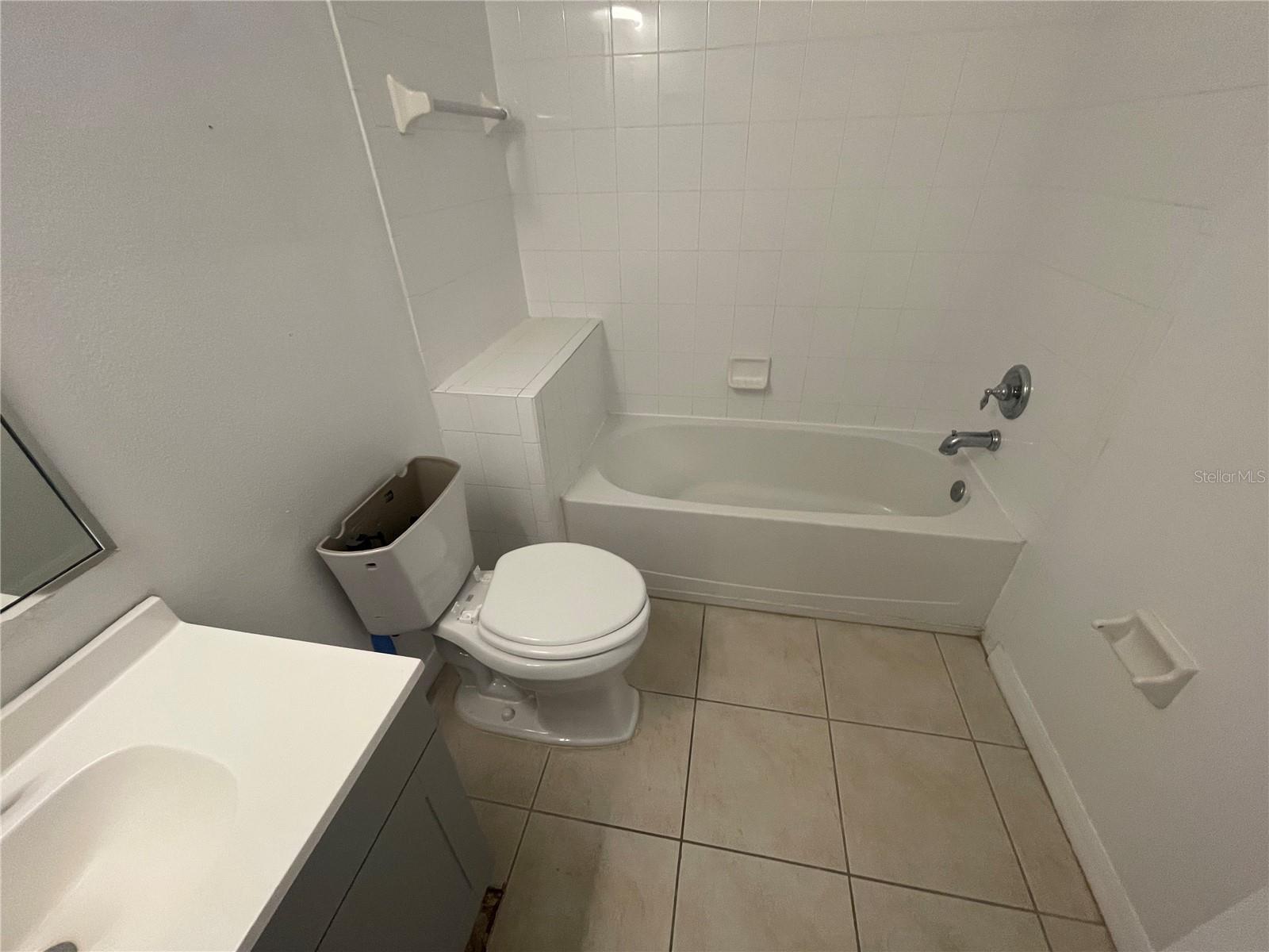 6354 SEDGEFORD DR, LAKELAND, FL, 33811