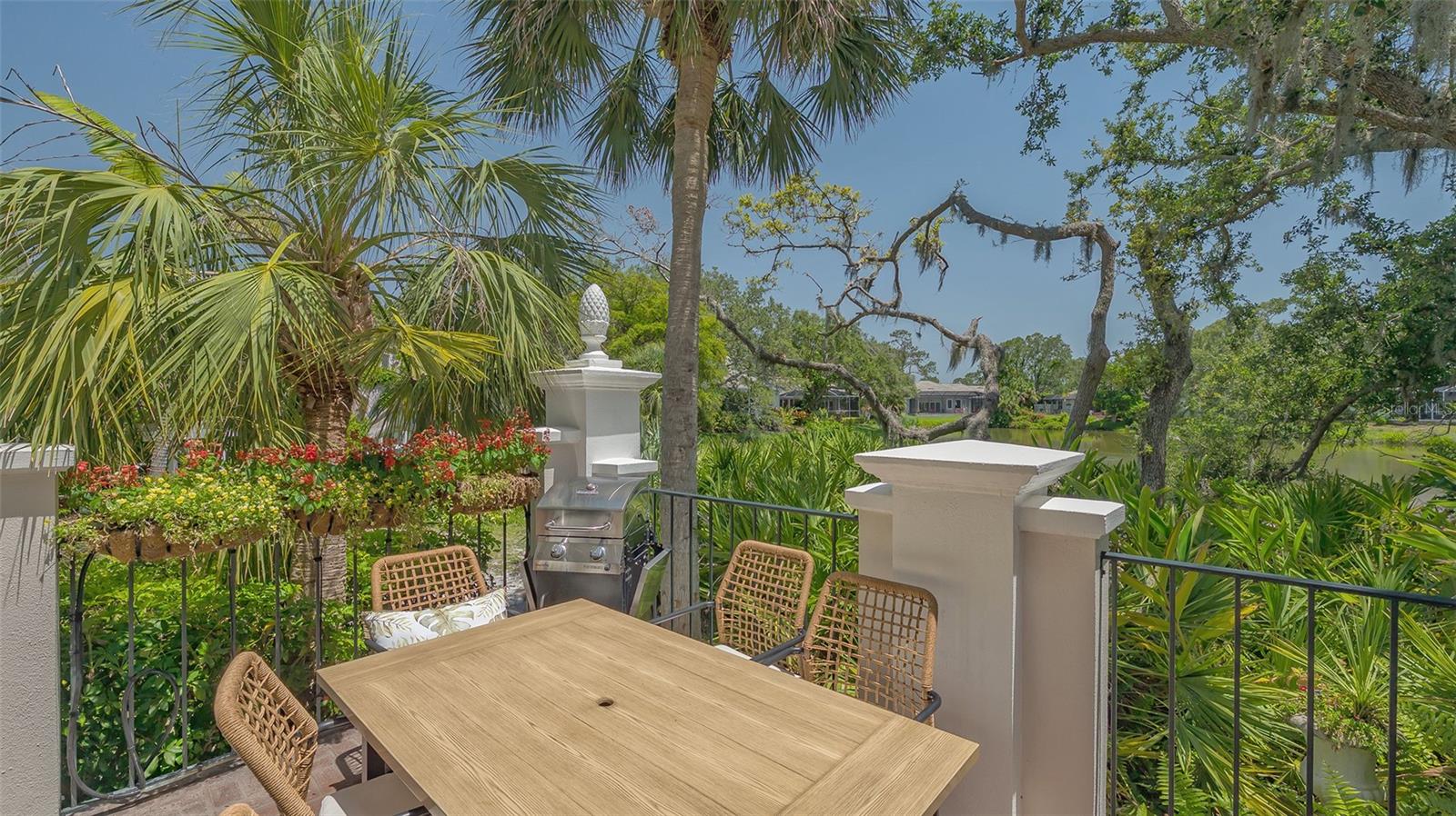 A4652332 Property Photo