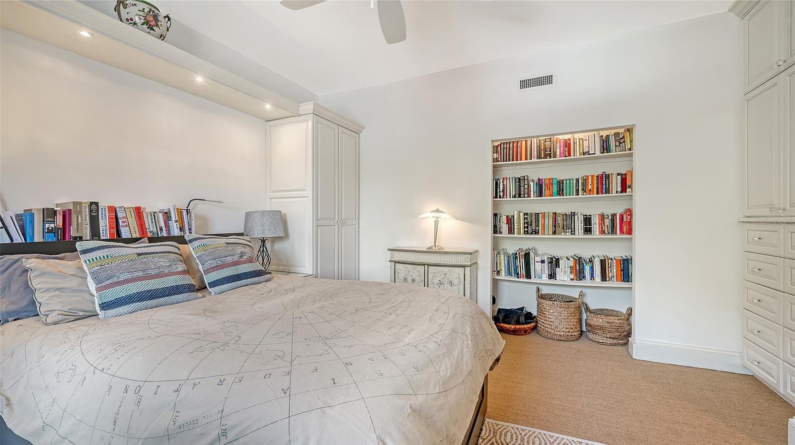 A4652332 Property Photo