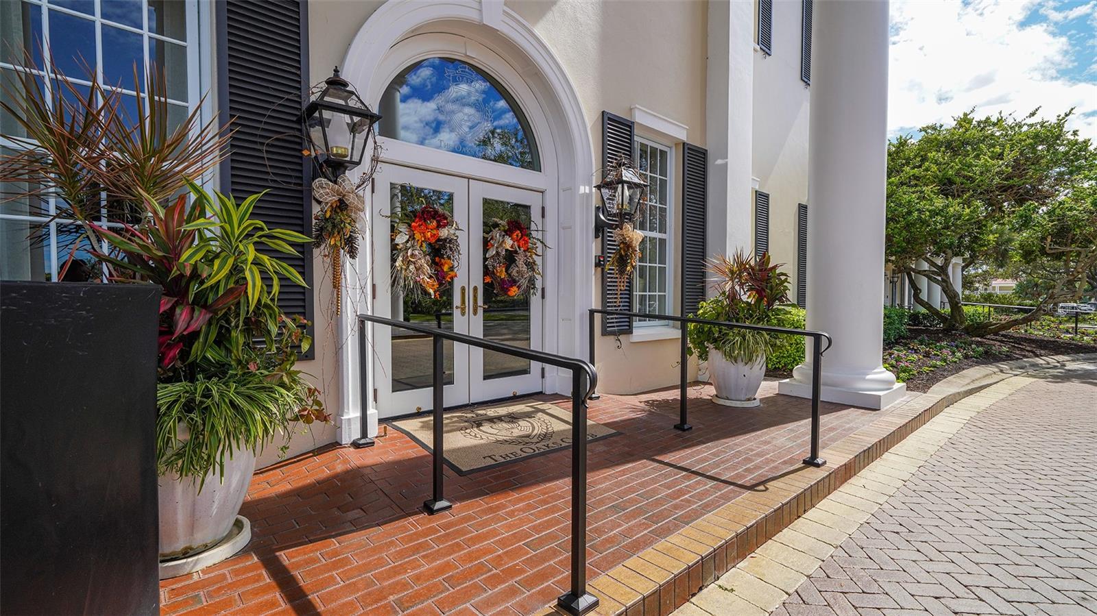 A4652332 Property Photo