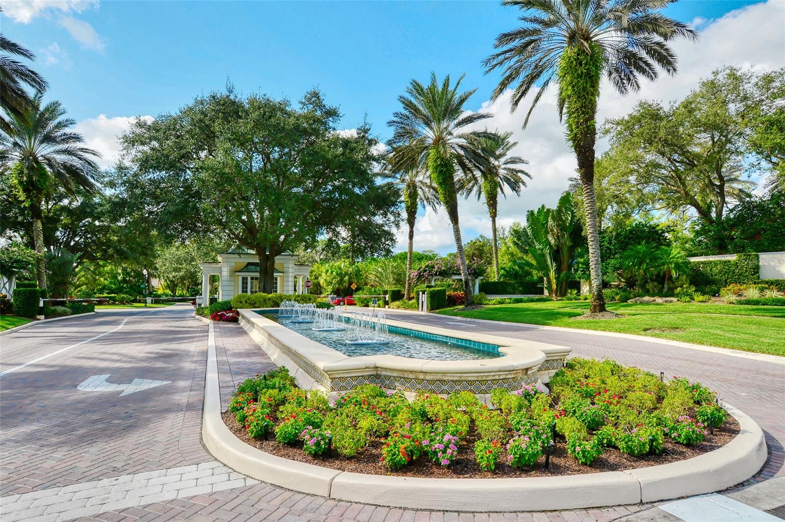 A4652332 Property Photo