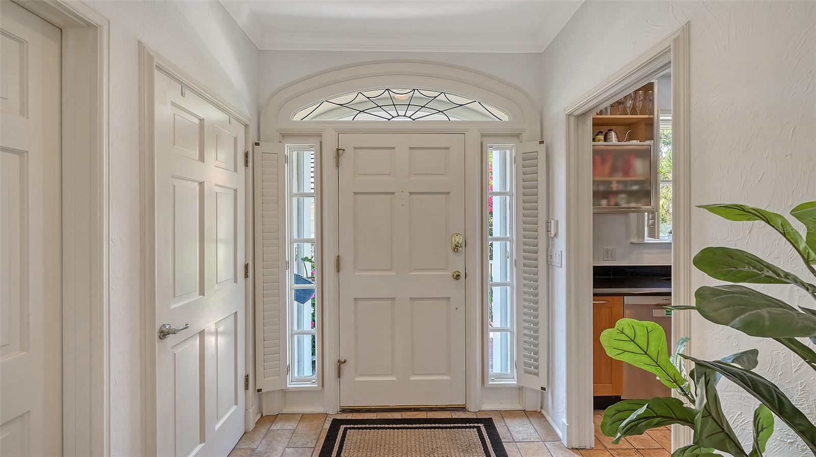 A4652332 Property Photo