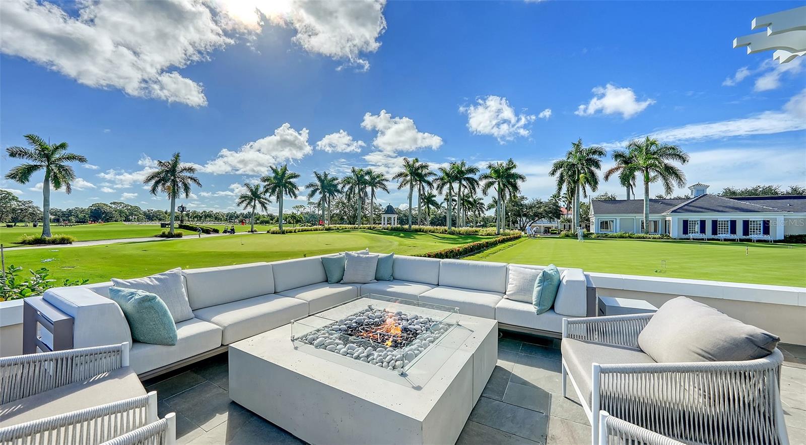 A4652332 Property Photo