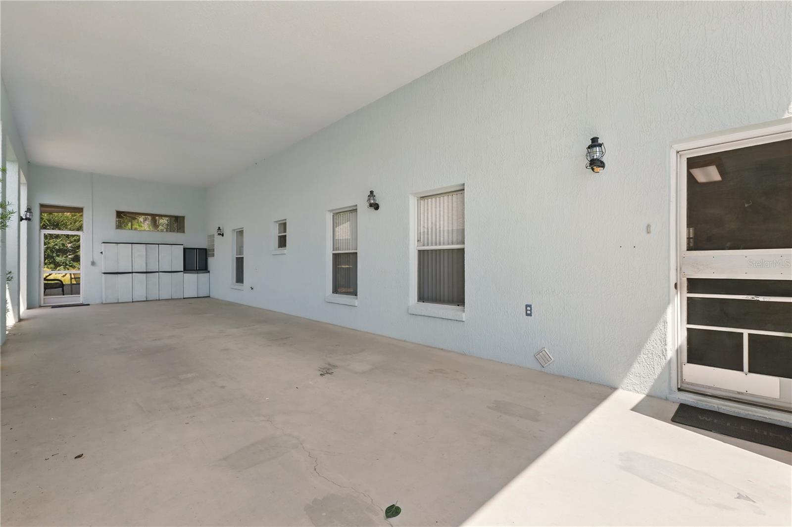 1548 CHALLENGER AVE, DAVENPORT, FL, 33897