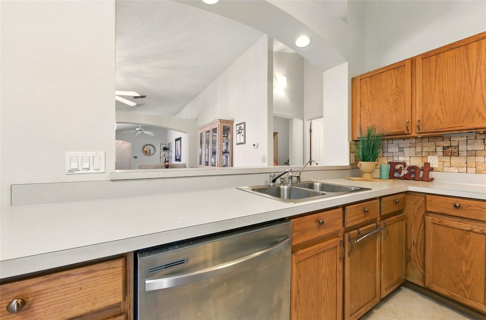 1548 CHALLENGER AVE, DAVENPORT, FL, 33897