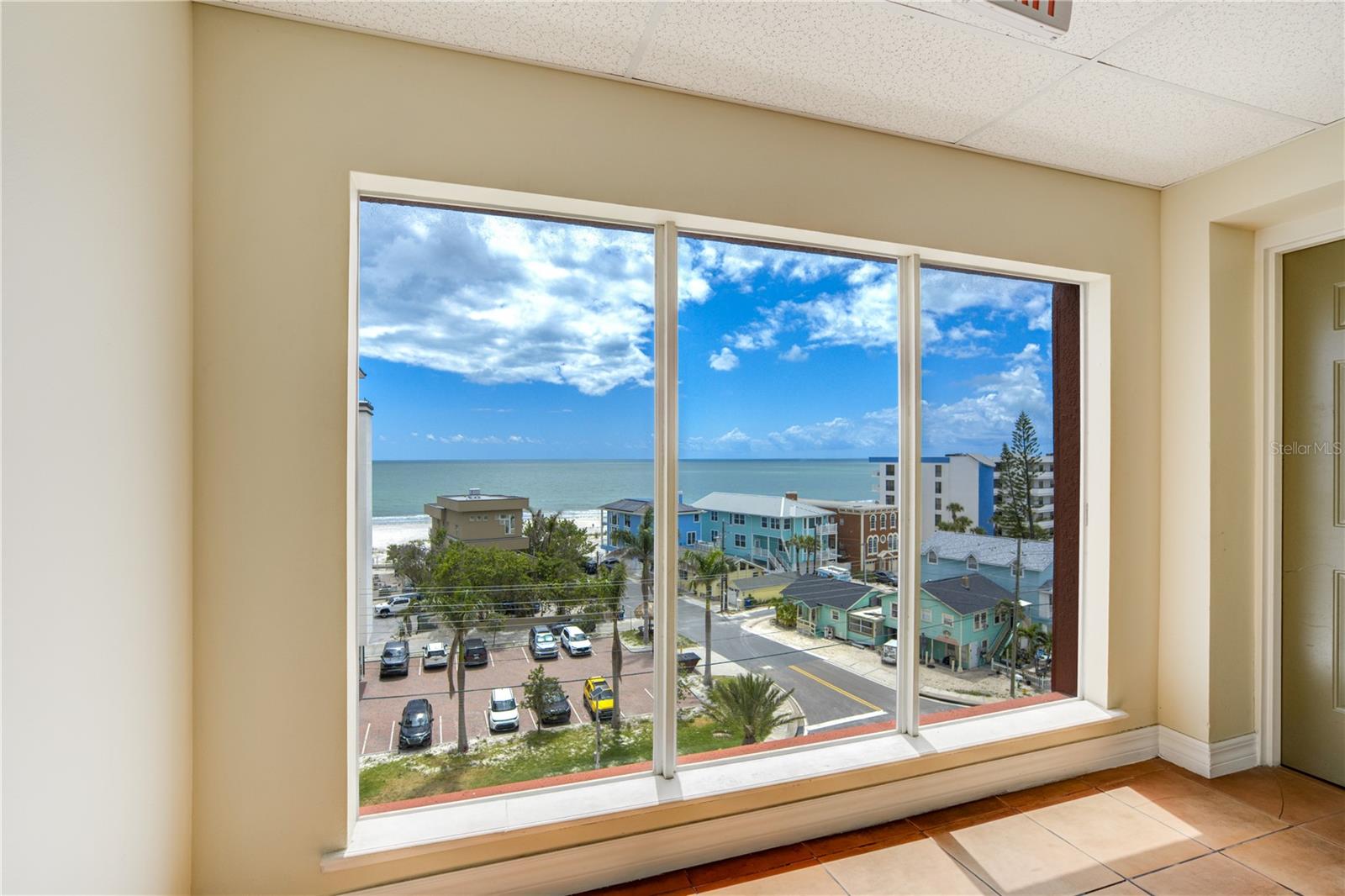 13235 GULF BLVD #402, MADEIRA BEACH, FL, 33708