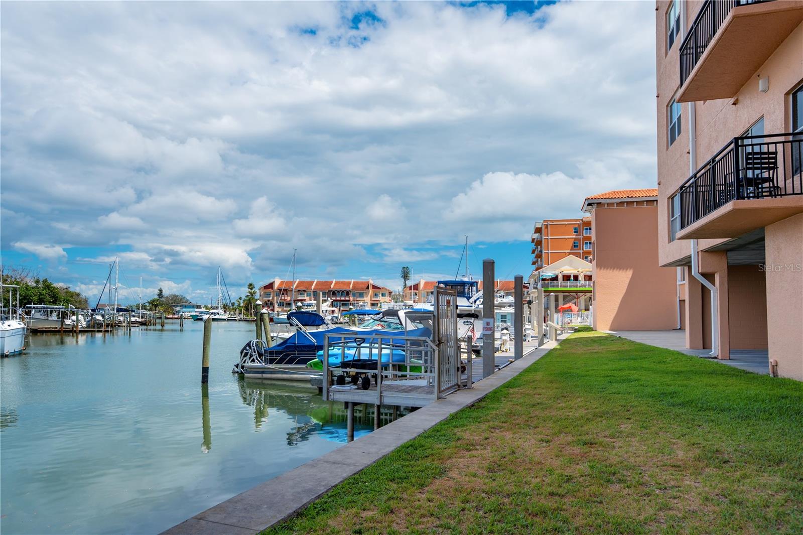 13235 GULF BLVD #402, MADEIRA BEACH, FL, 33708