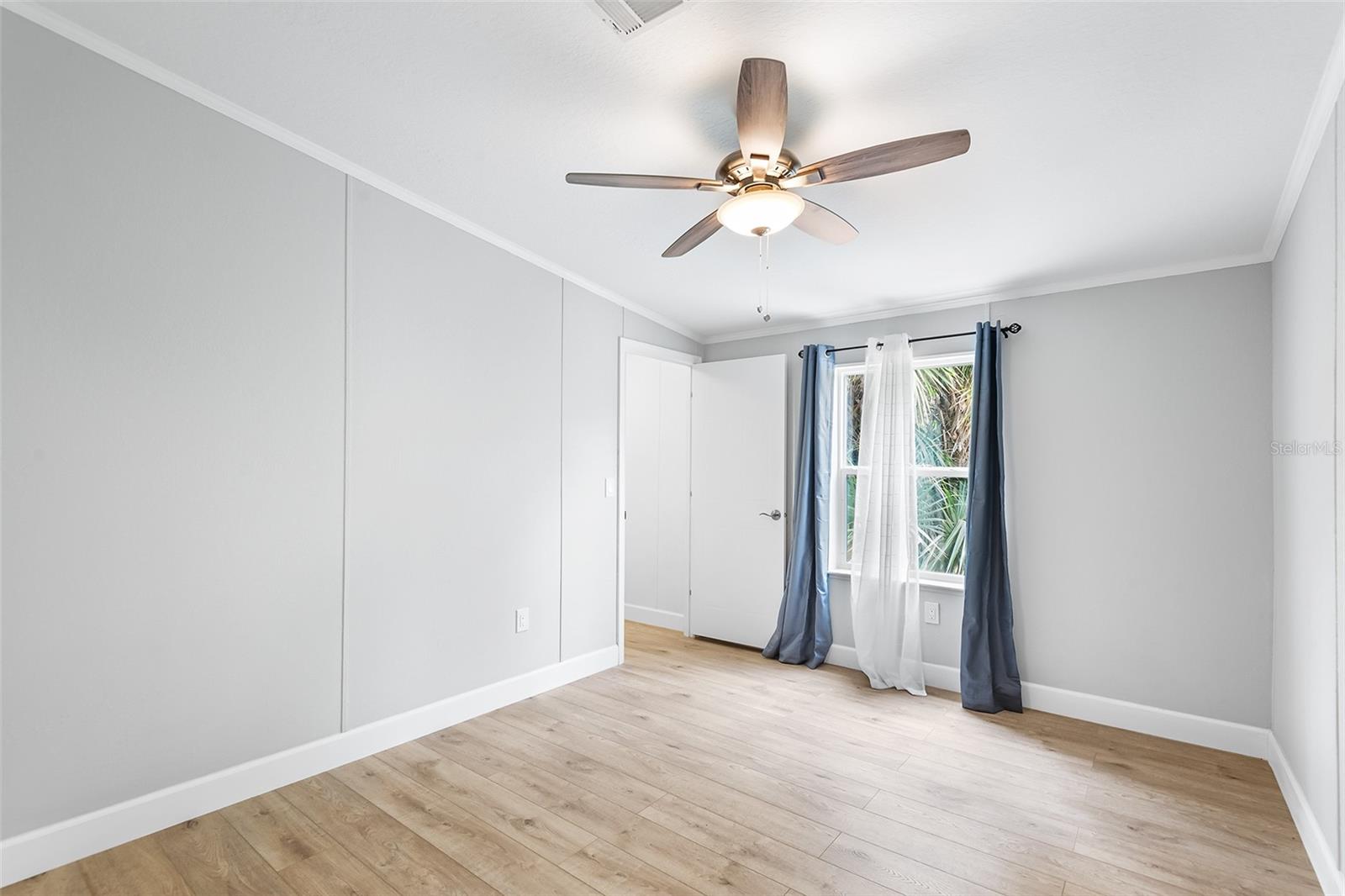 2430 WOODS TRL, LAKELAND, FL, 33809