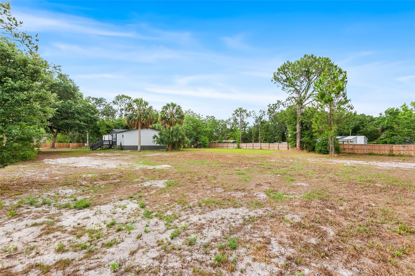 2430 WOODS TRL, LAKELAND, FL, 33809