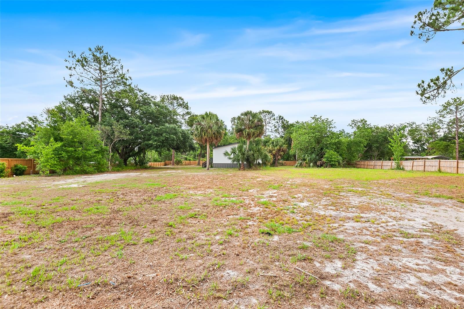 2430 WOODS TRL, LAKELAND, FL, 33809