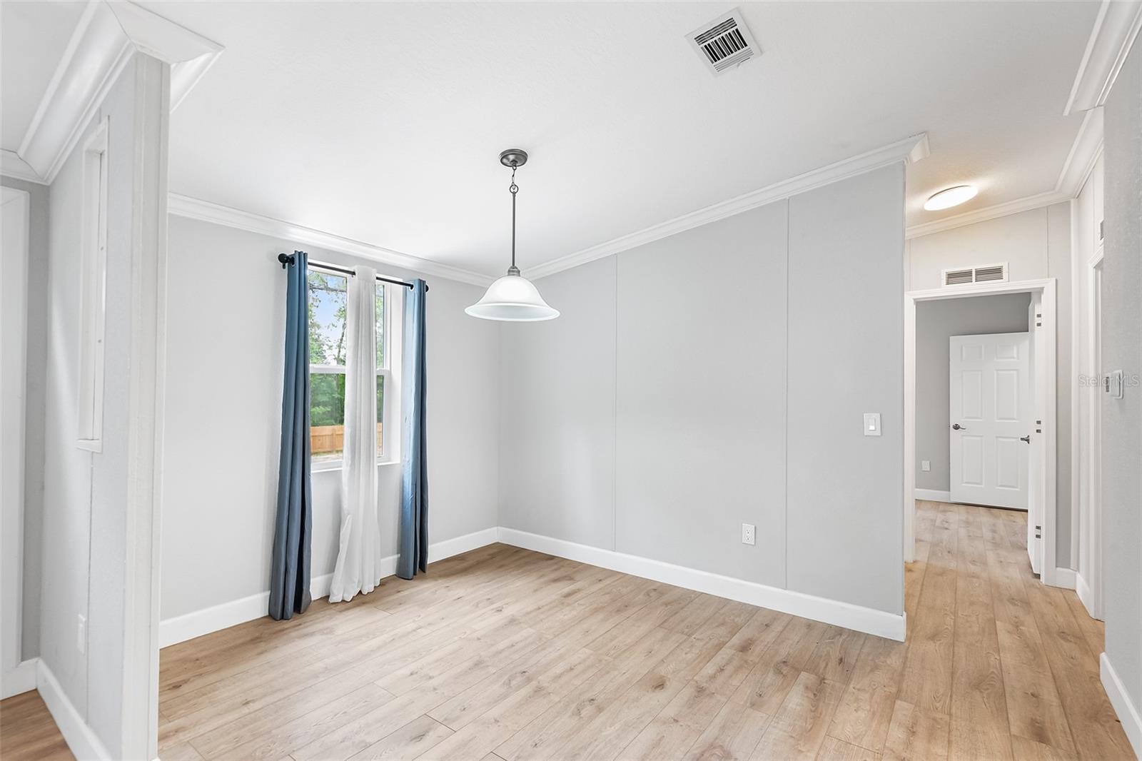 2430 WOODS TRL, LAKELAND, FL, 33809