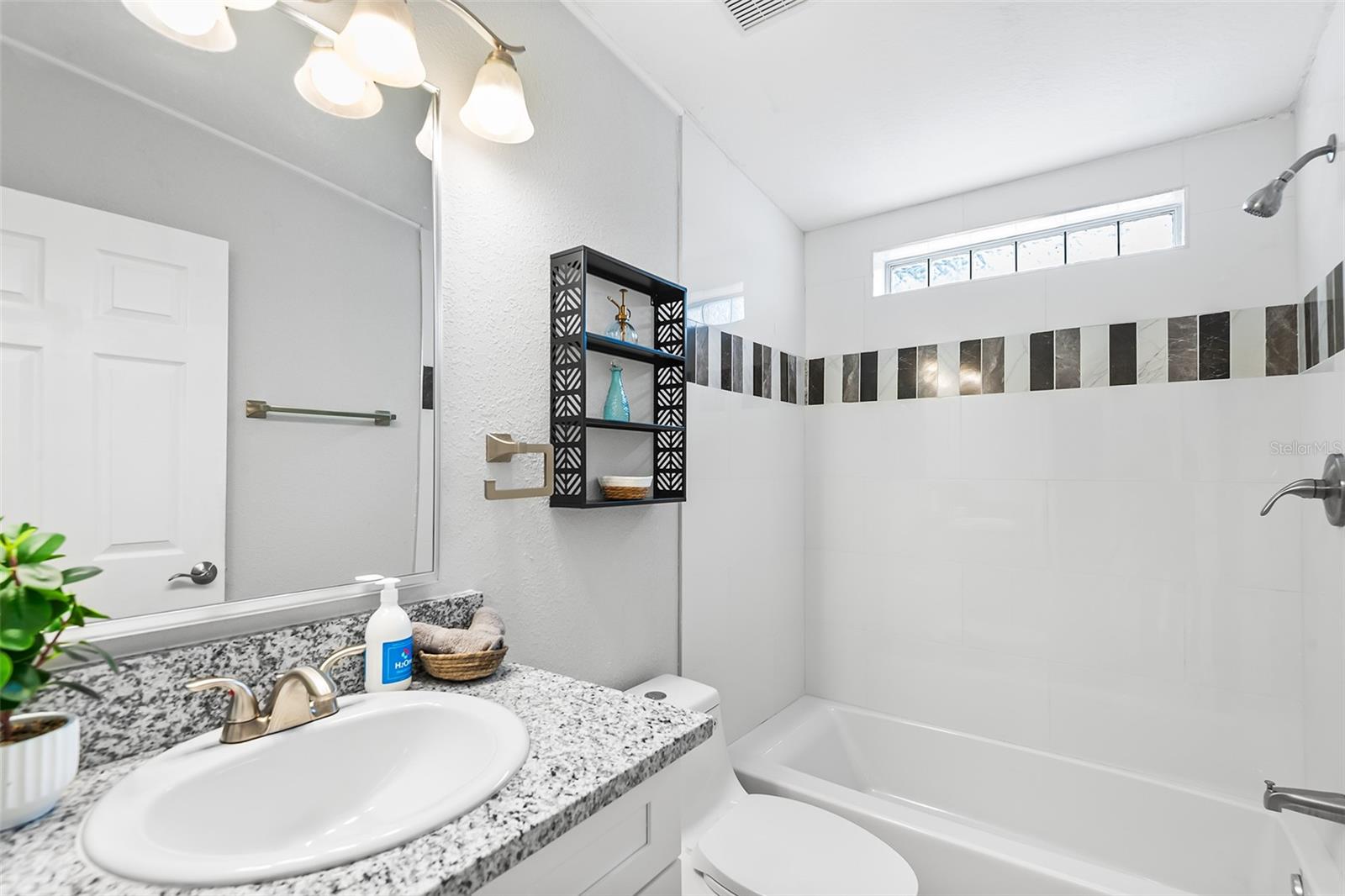 2430 WOODS TRL, LAKELAND, FL, 33809