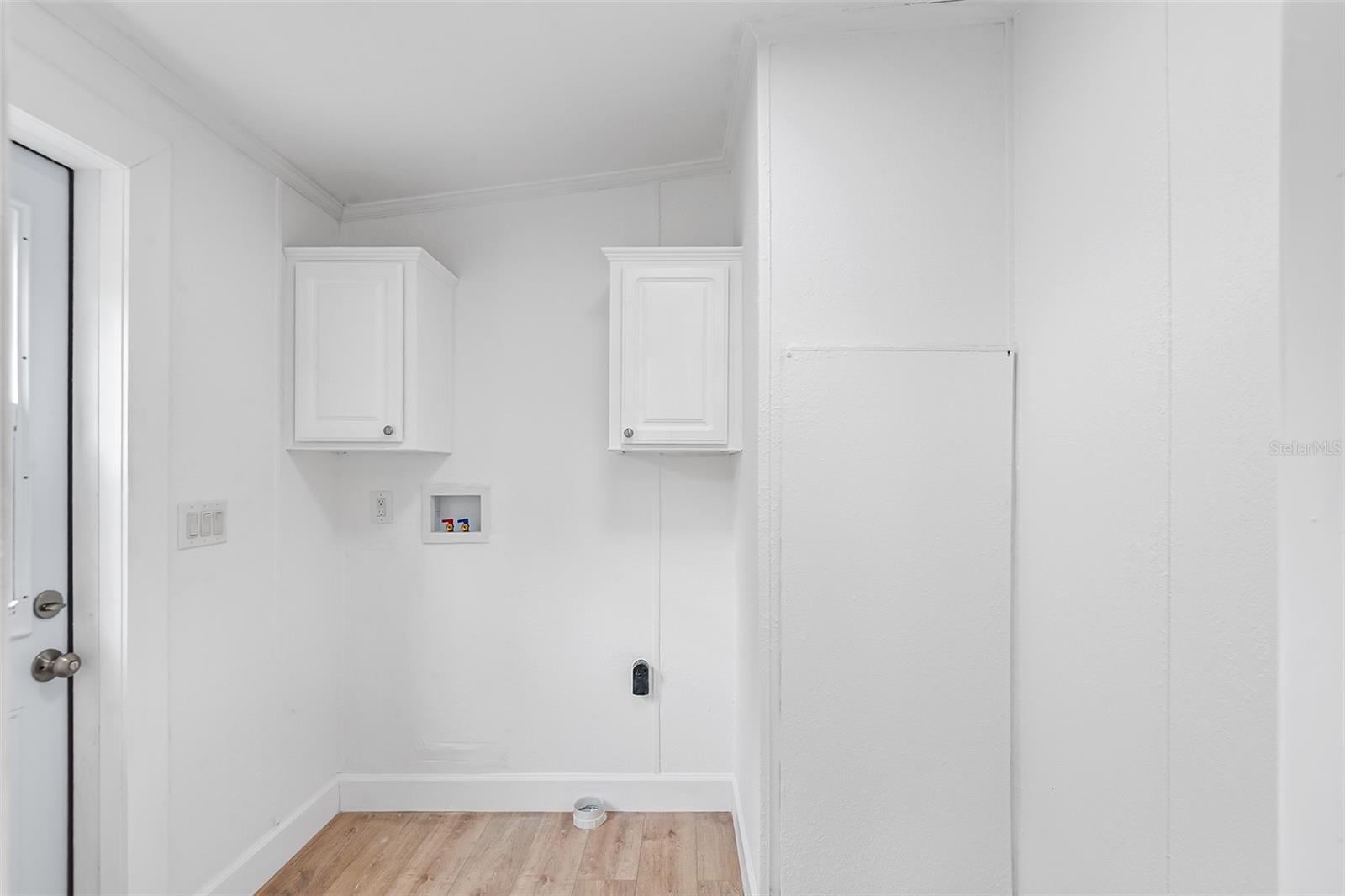 2430 WOODS TRL, LAKELAND, FL, 33809