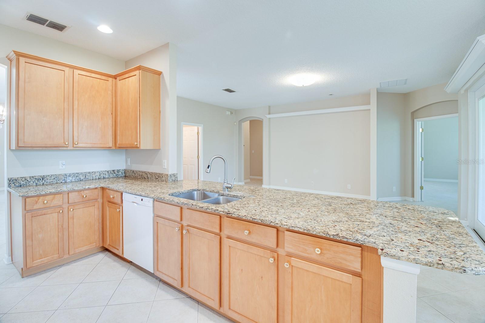 1018 HERON POINT CIR, DELAND, FL, 32724