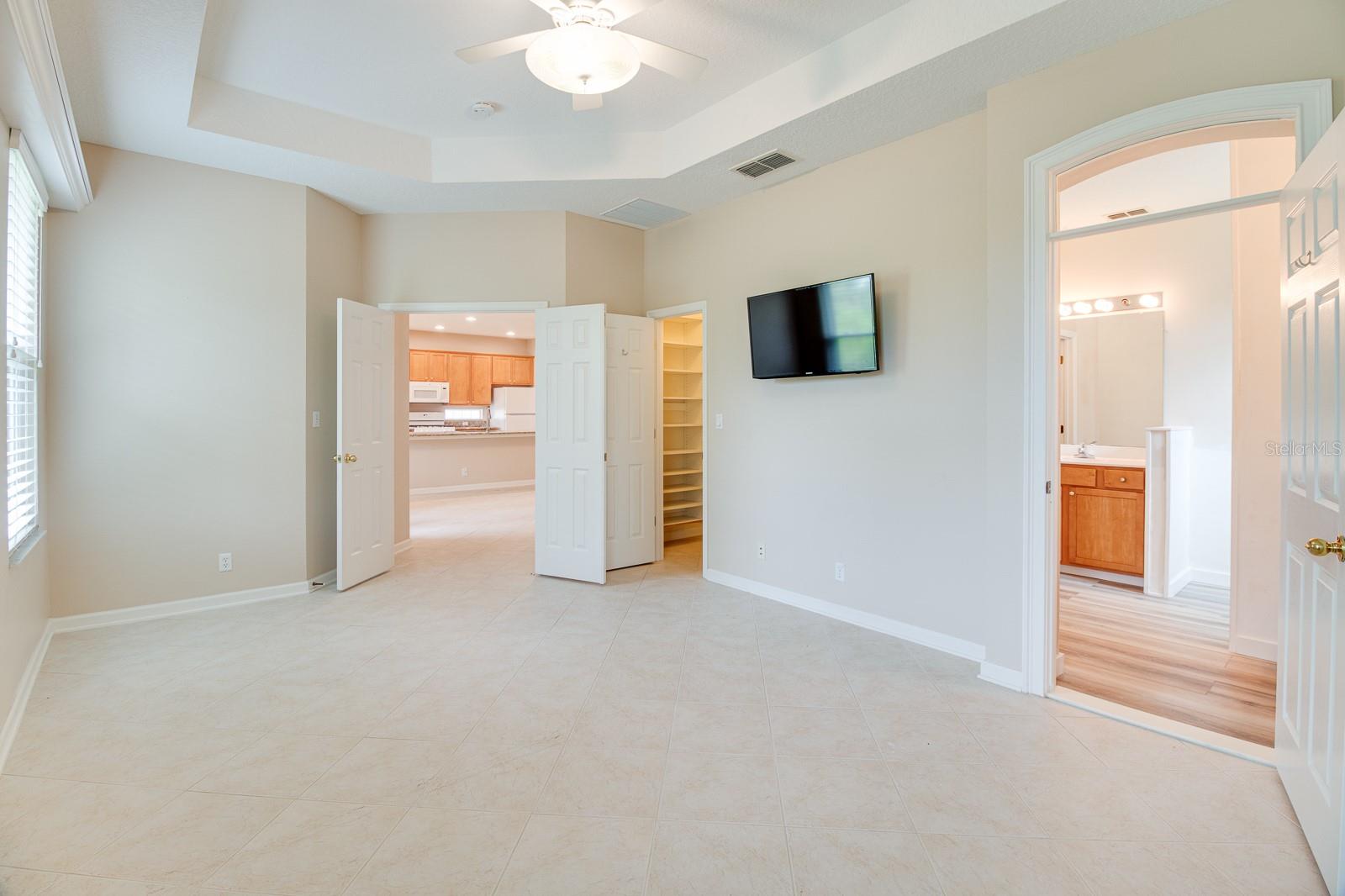 1018 HERON POINT CIR, DELAND, FL, 32724