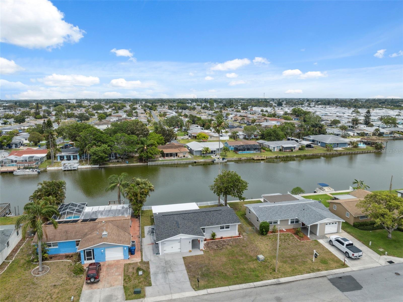 2252 SOCIETY DR, HOLIDAY, FL, 34691