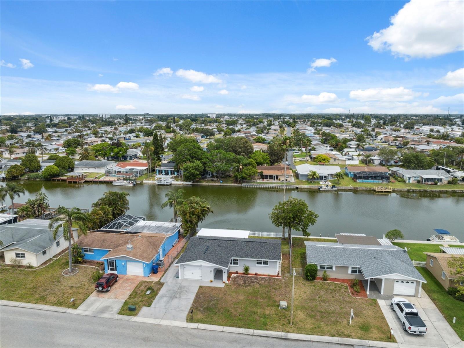 2252 SOCIETY DR, HOLIDAY, FL, 34691