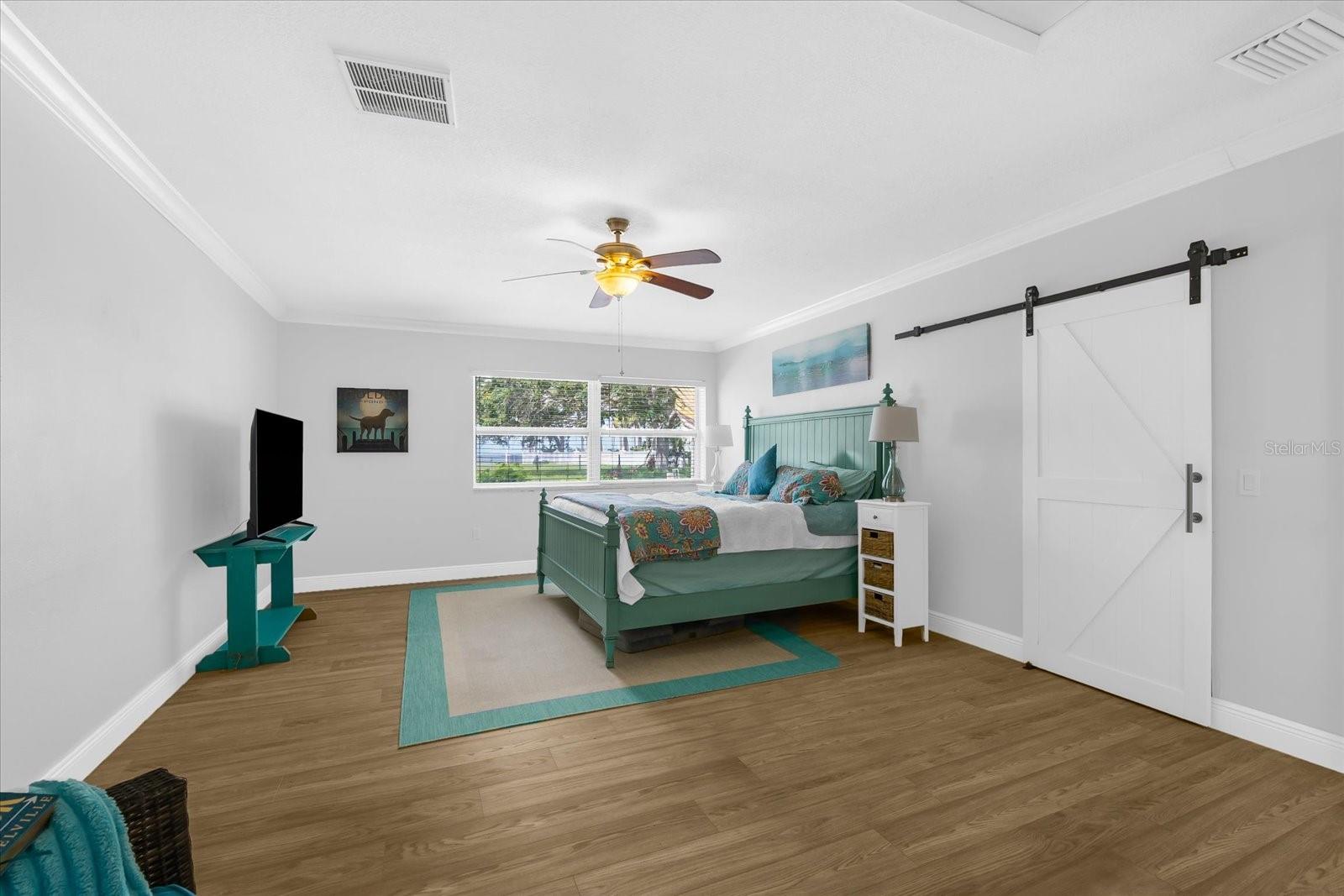 125 CARLYLE DR, PALM HARBOR, FL, 34683