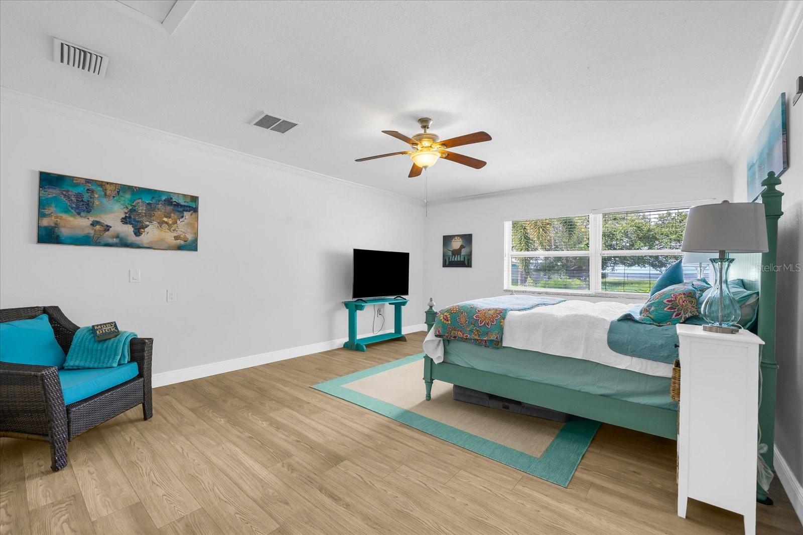 125 CARLYLE DR, PALM HARBOR, FL, 34683