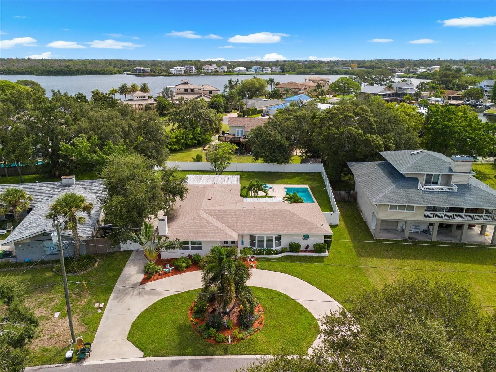 125 CARLYLE DR, PALM HARBOR, FL, 34683