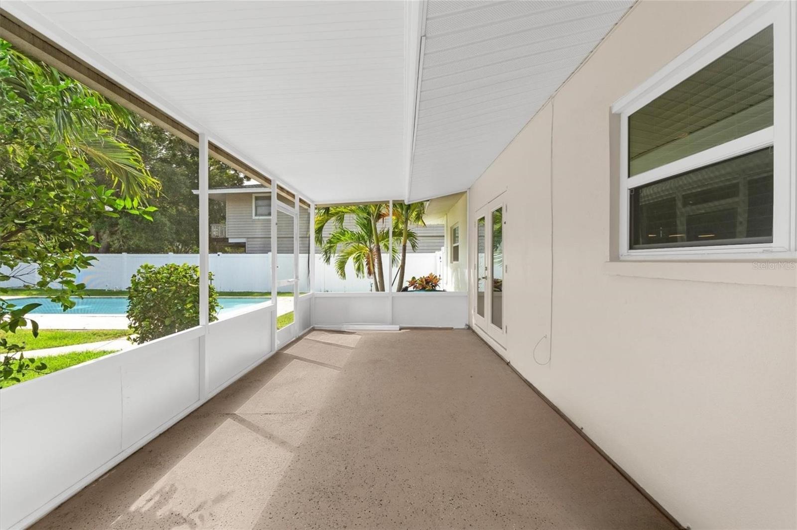 125 CARLYLE DR, PALM HARBOR, FL, 34683