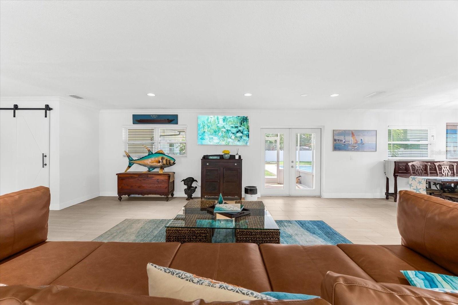 125 CARLYLE DR, PALM HARBOR, FL, 34683