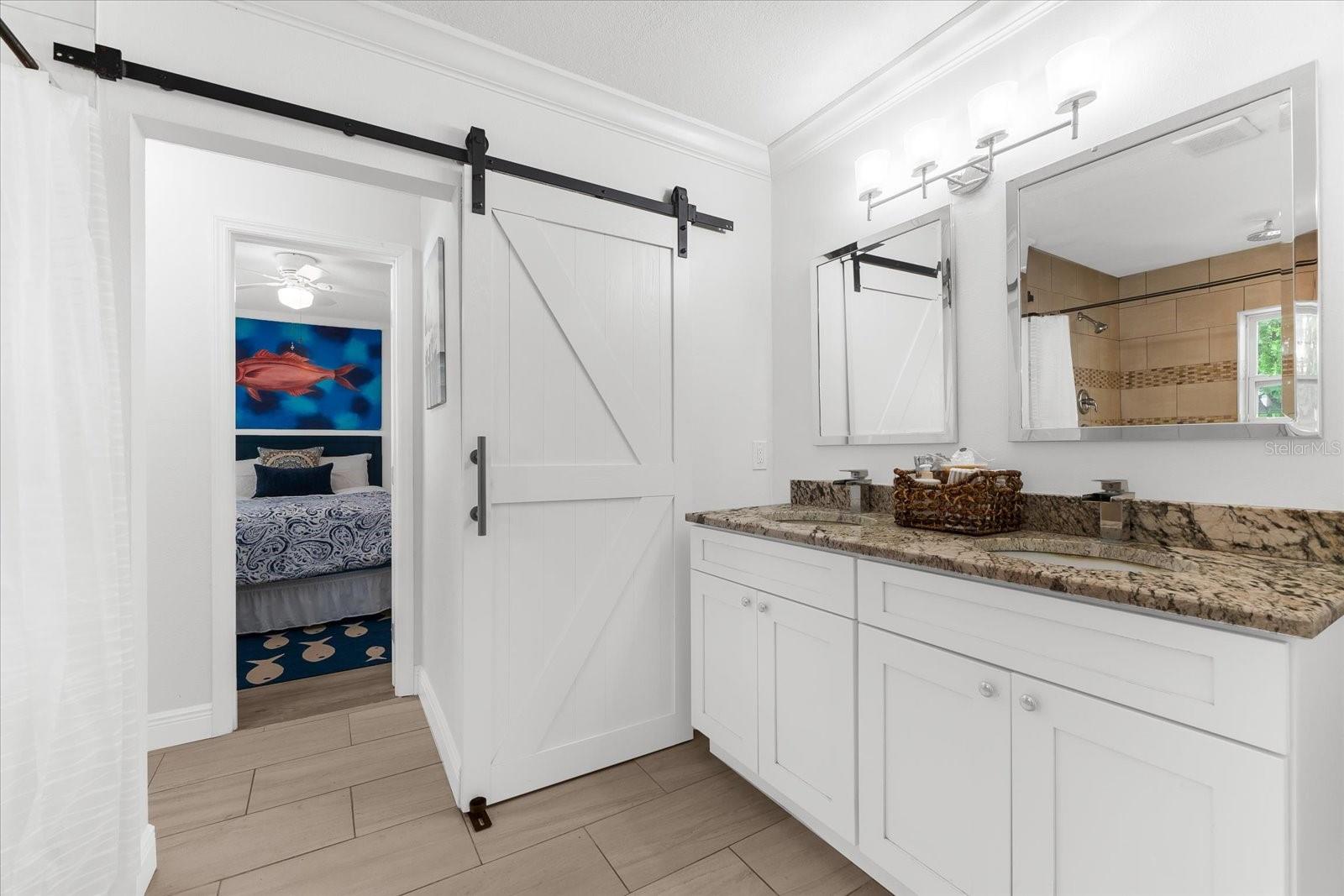 125 CARLYLE DR, PALM HARBOR, FL, 34683