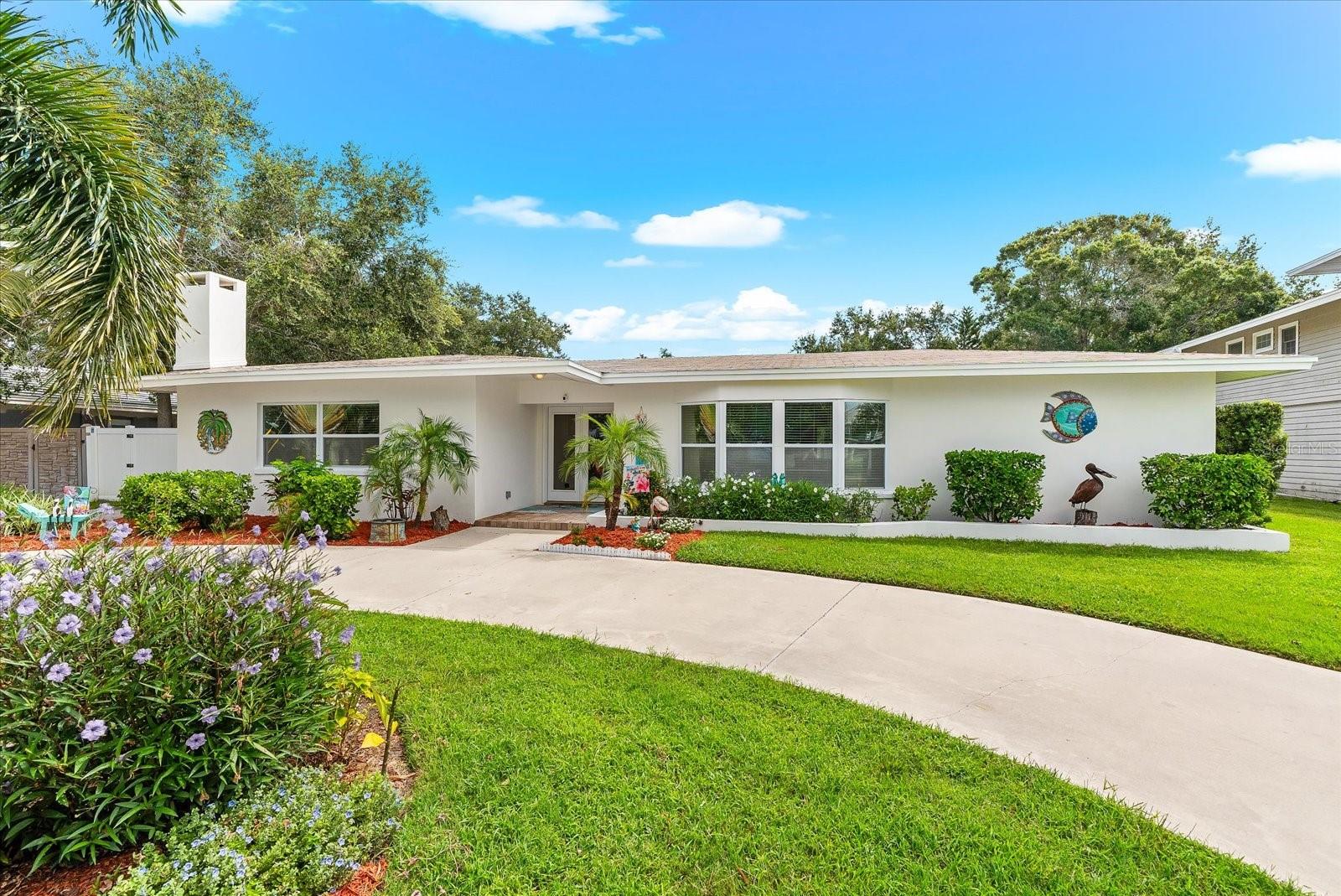 125 CARLYLE DR, PALM HARBOR, FL, 34683