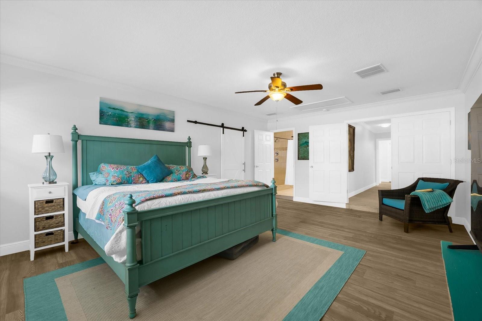 125 CARLYLE DR, PALM HARBOR, FL, 34683