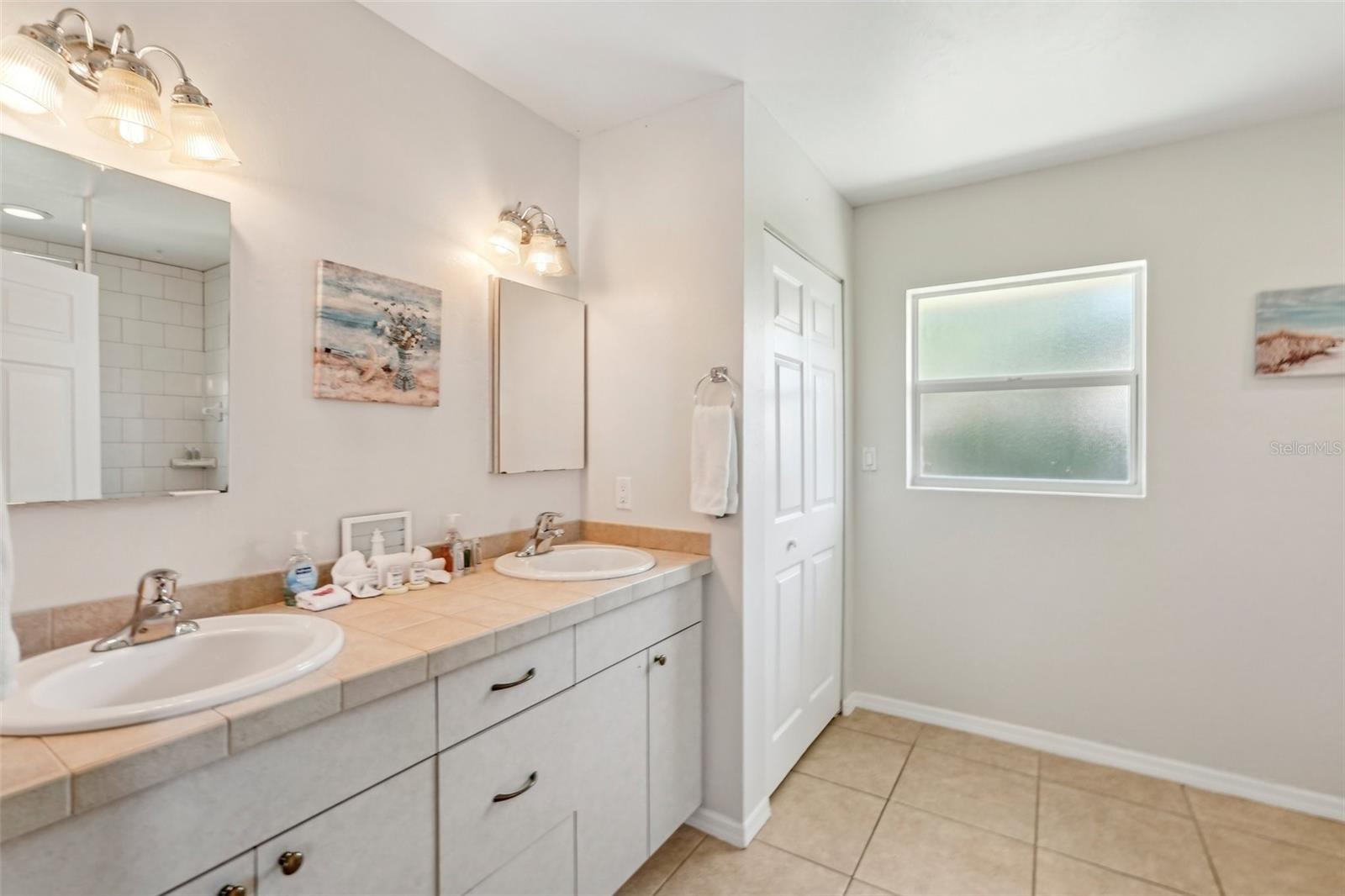 2626 CHERYLE LN, SARASOTA, FL, 34237