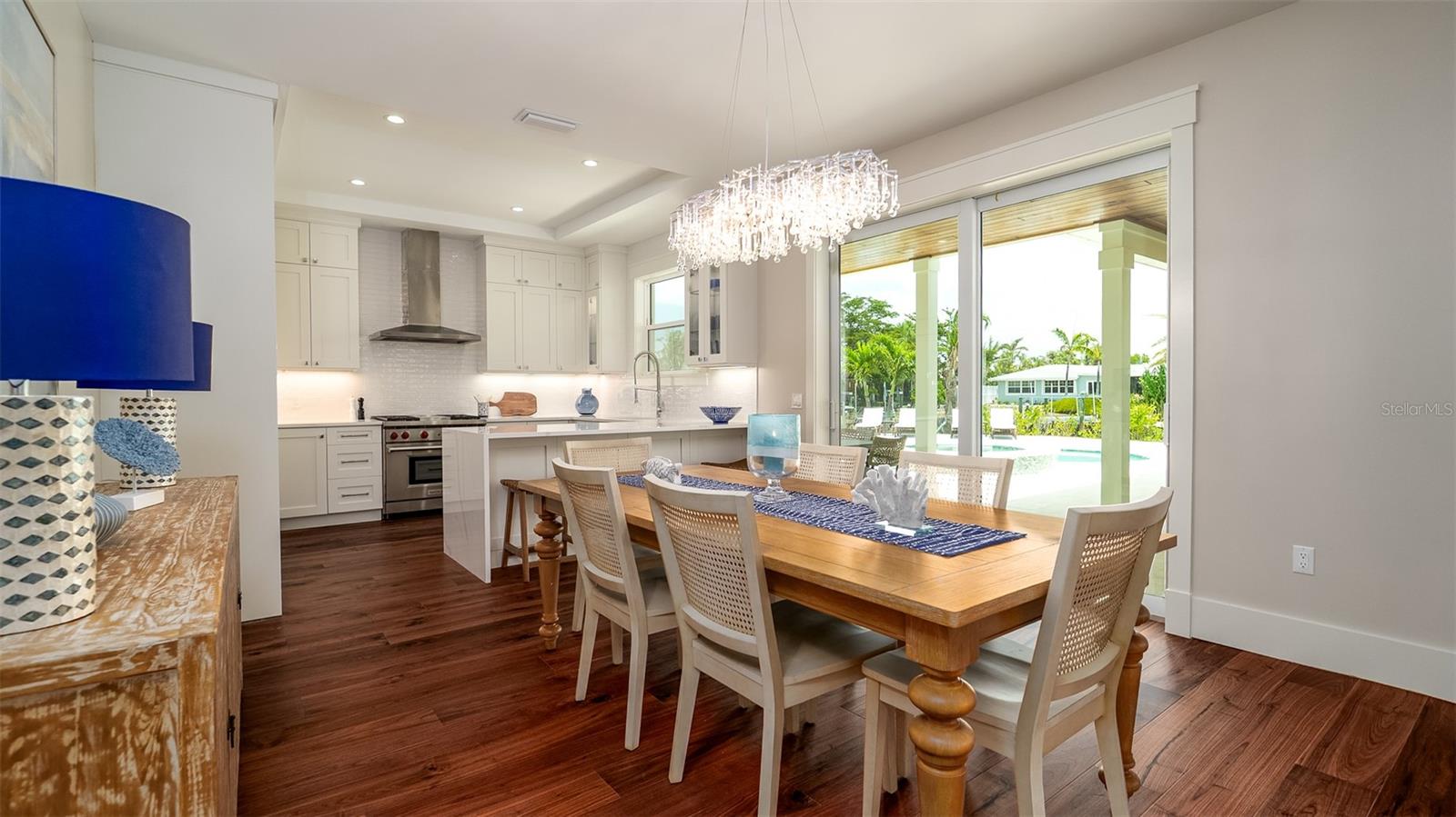 A4652348 Property Photo