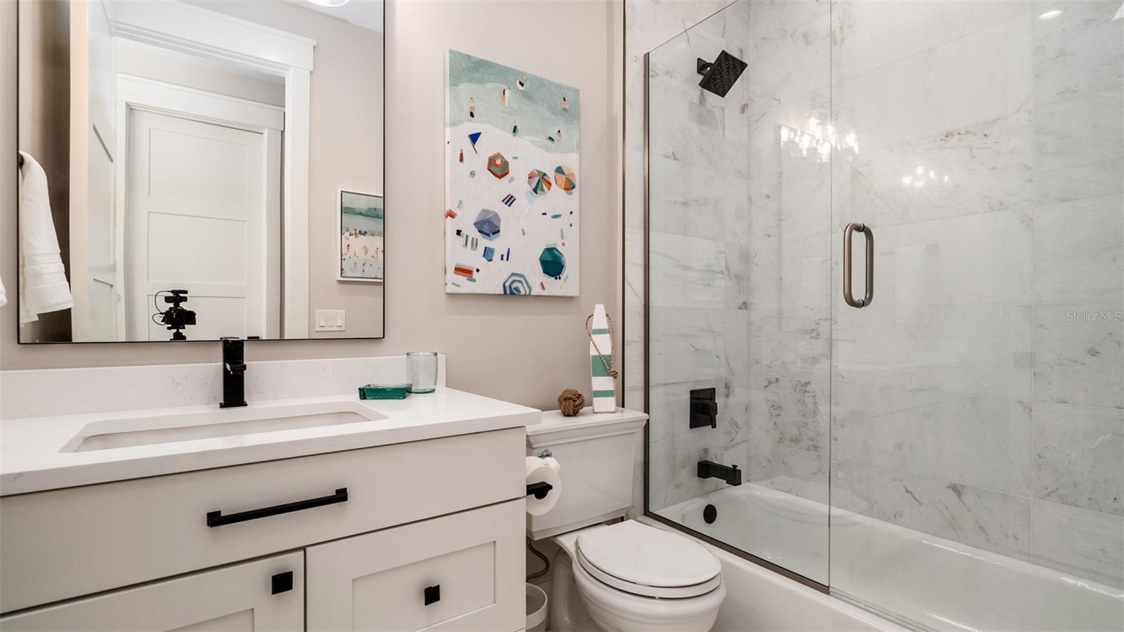 A4652348 Property Photo