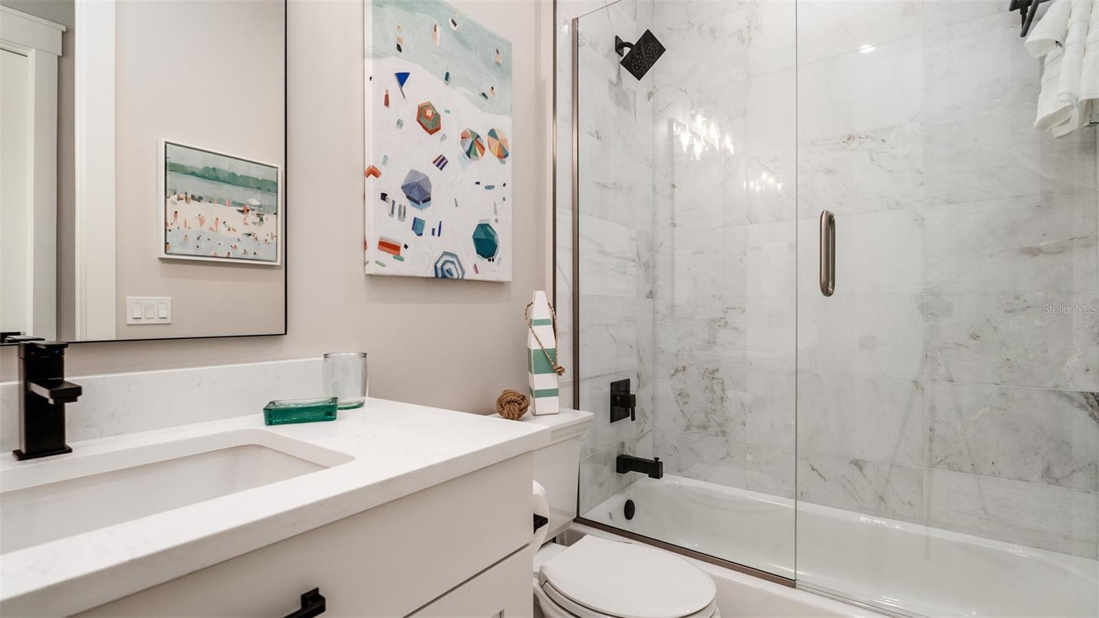 A4652348 Property Photo