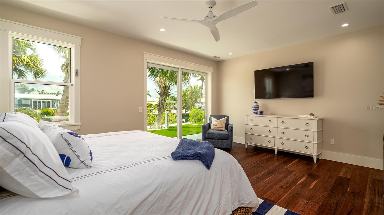 A4652348 Property Photo