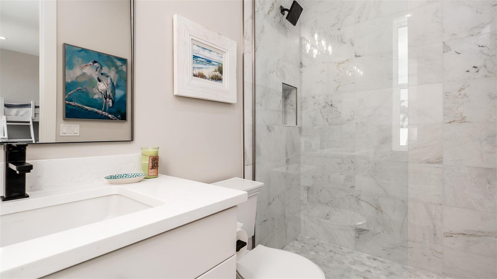 A4652348 Property Photo