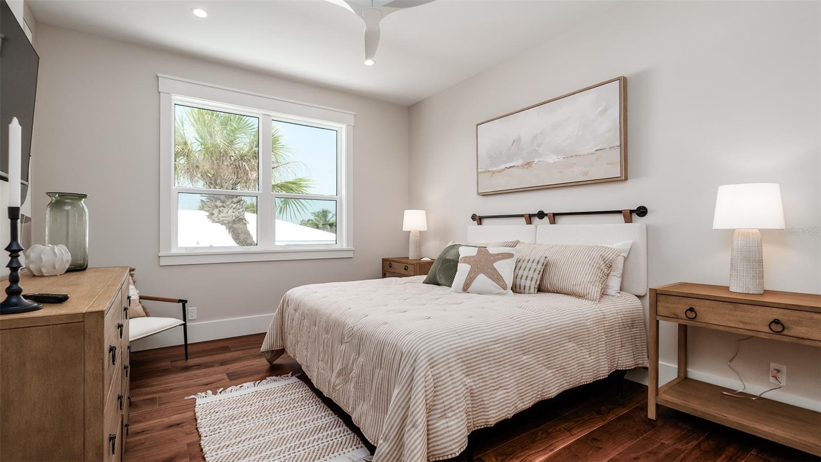 A4652348 Property Photo