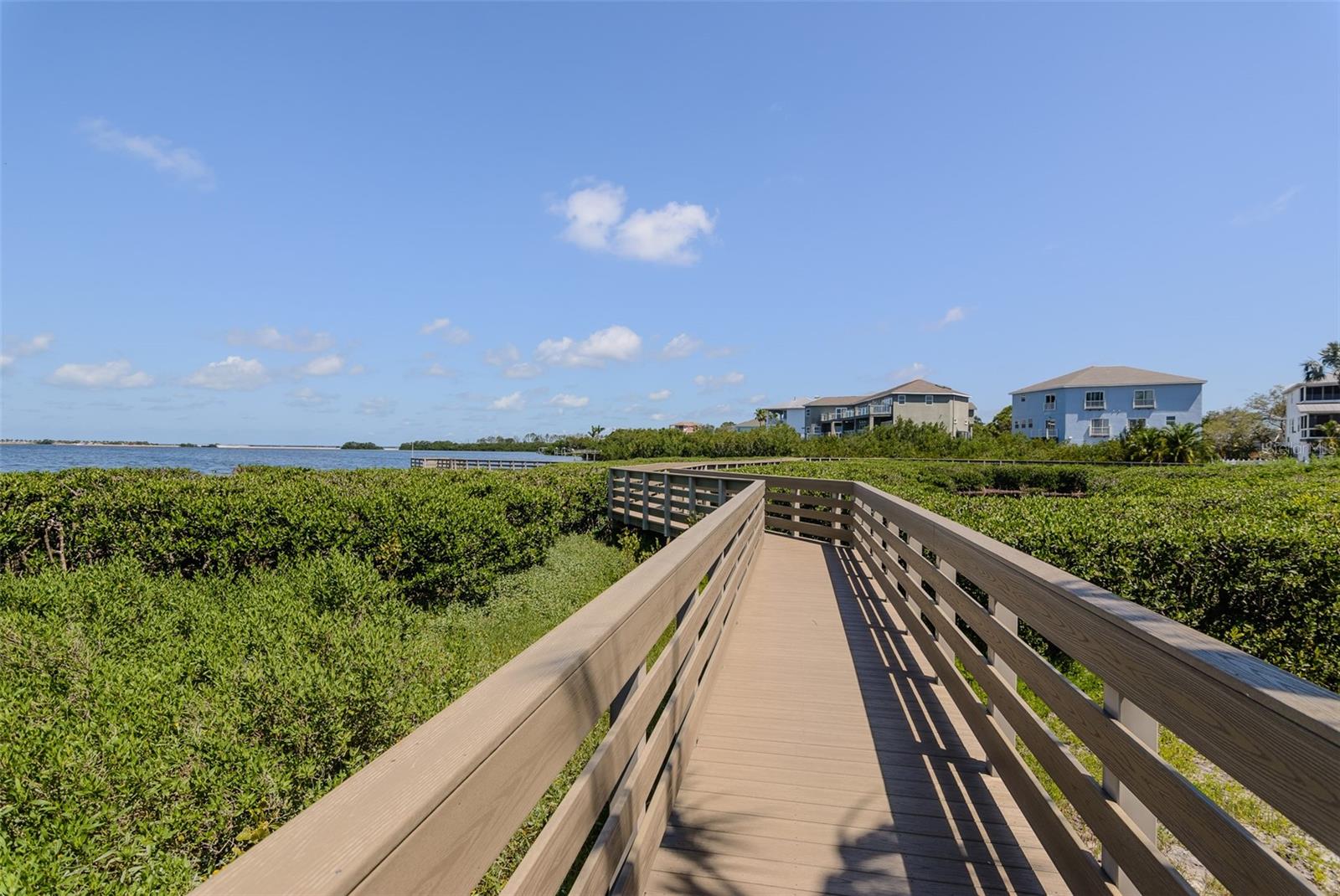 322 WINDRUSH LOOP #22, TARPON SPRINGS, FL, 34689