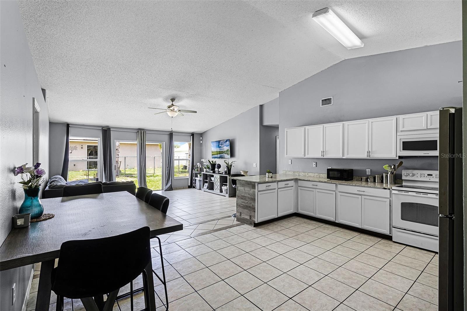 460 FLAMINGO CT, KISSIMMEE, FL, 34759