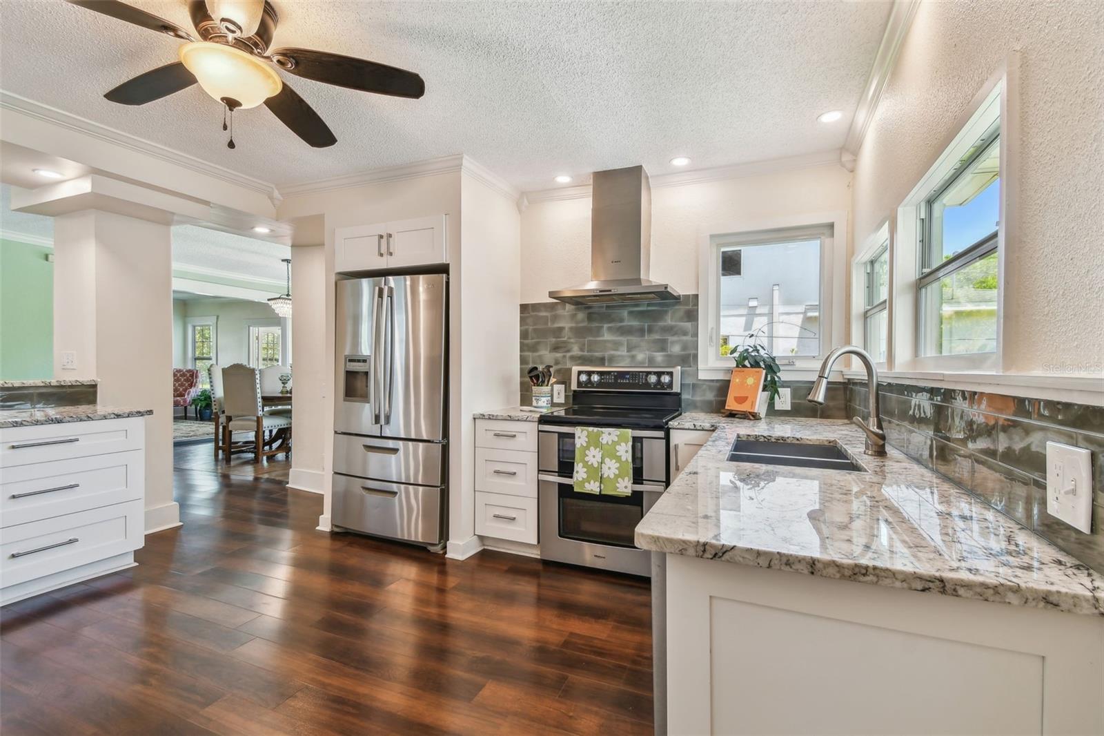 834 26TH AVE N, ST PETERSBURG, FL, 33704