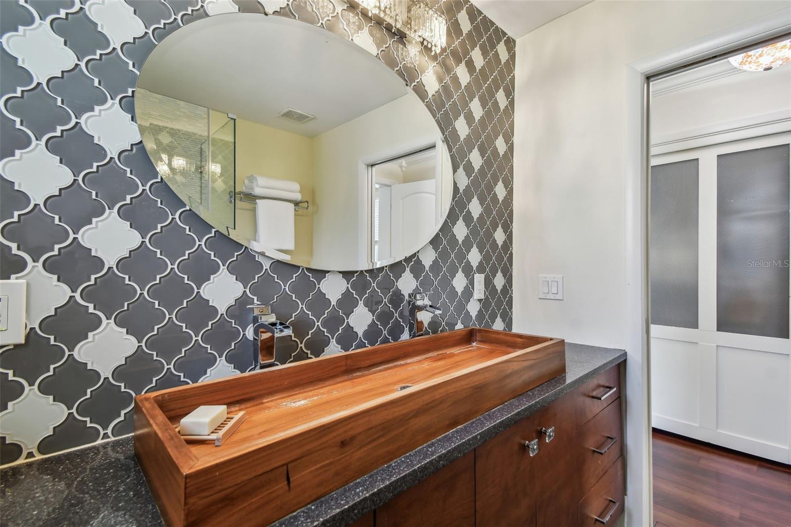 834 26TH AVE N, ST PETERSBURG, FL, 33704