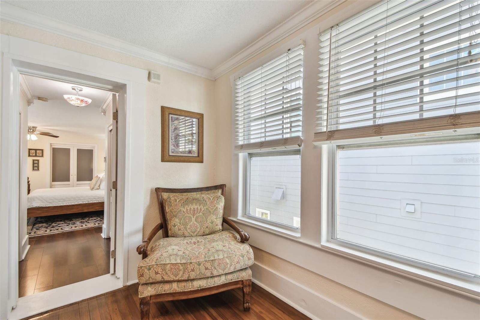 834 26TH AVE N, ST PETERSBURG, FL, 33704