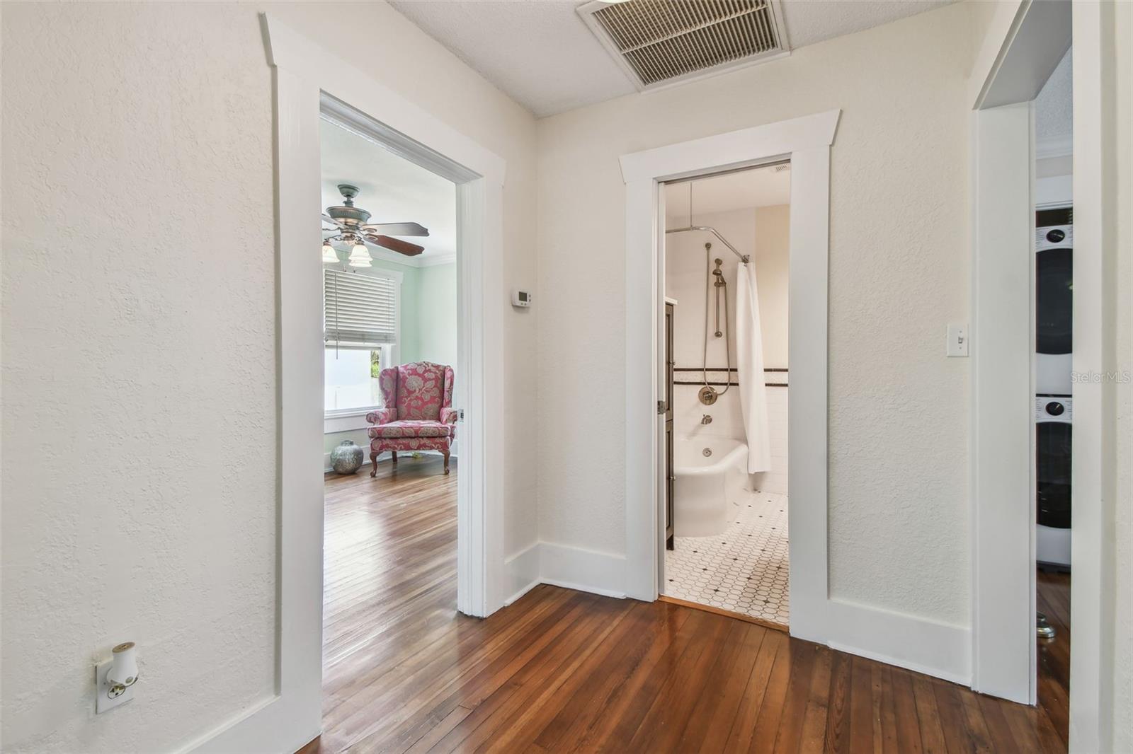 834 26TH AVE N, ST PETERSBURG, FL, 33704