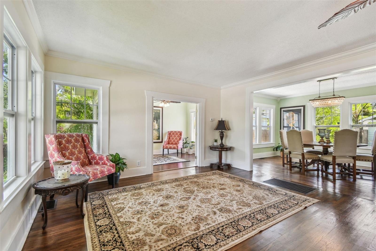 834 26TH AVE N, ST PETERSBURG, FL, 33704